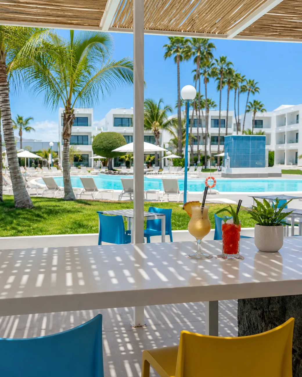 Poolside resort restaurant terrace, AI-generated
